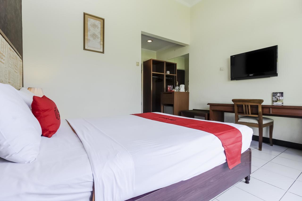 Reddoorz Plus Near Grage City Mall Сиребон Екстериор снимка