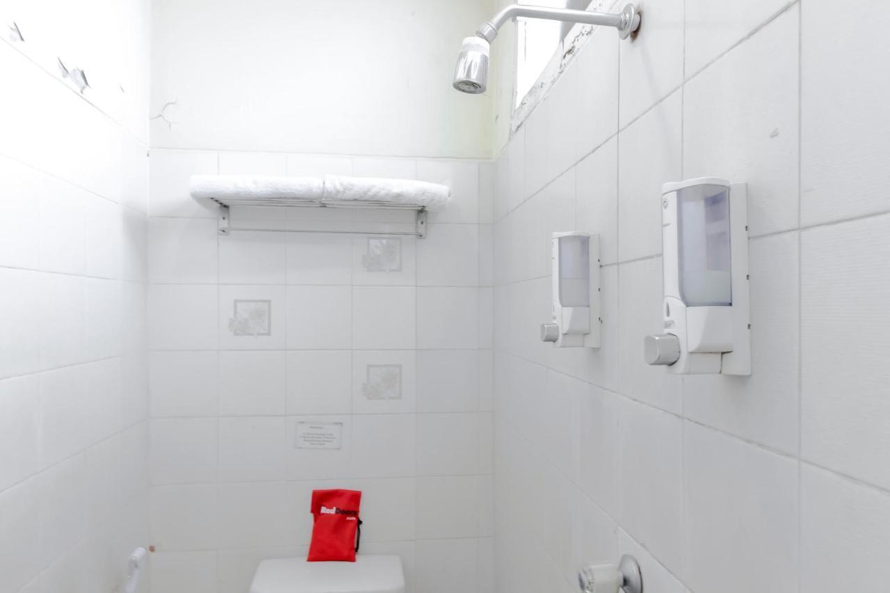 Reddoorz Plus Near Grage City Mall Сиребон Екстериор снимка