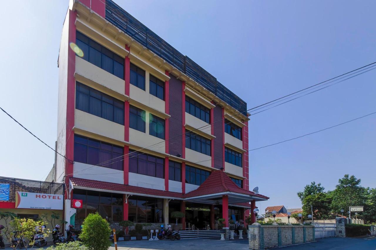 Reddoorz Plus Near Grage City Mall Сиребон Екстериор снимка